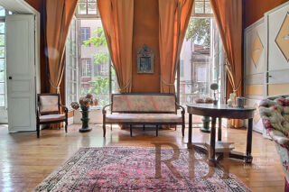  Appartement à vendre 5 pièces 152 m²