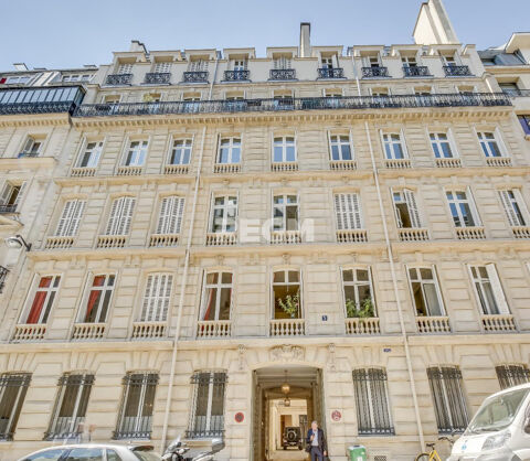 Bureaux à vendre en plein coeur du QCA de 391 m2 7100000 75008 Paris