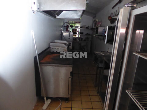 Ensemble Immobilier Hotel Bar Restaurant ou Chambres d'Hôtes 233000 16210 Chalais