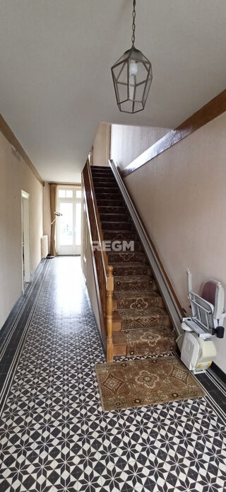  Proprit/chteau  vendre 8 pices 229 m