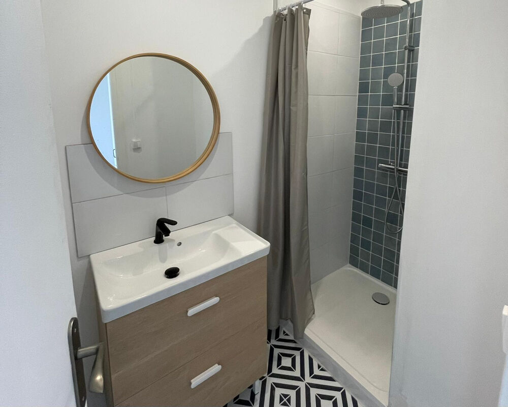 CANET CENTRE - APPARTEMENT T3 - BALCON VUE MER