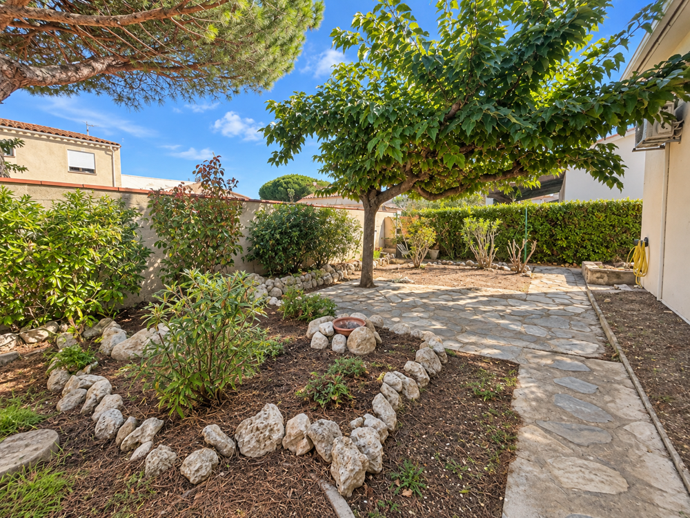 Vente Maison MAISON 3 FACES - GARAGE - JARDIN - CANET VILLAGE Canet en roussillon