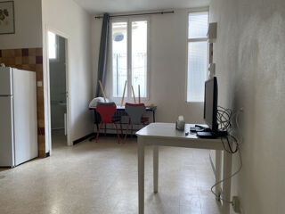  Appartement à louer 1 pièce 25 m²