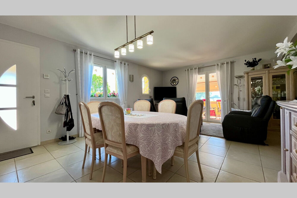 Maison - 110 m2 - 5 pièces
