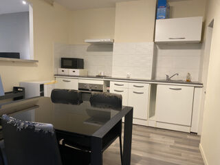  Appartement à louer 1 pièce 35 m²