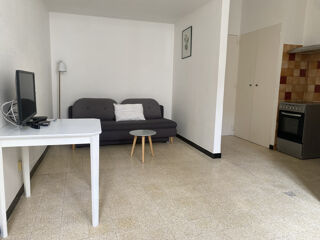  Appartement à louer 1 pièce 25 m²