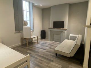  Appartement à louer 1 pièce 35 m²