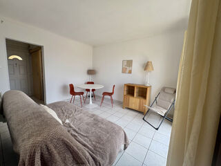  Appartement à louer 2 pièces 32 m²