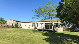  Maison à vendre 10 pièces 239 m²