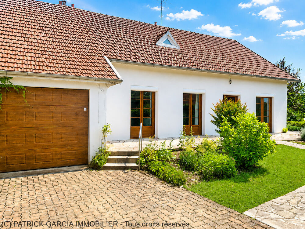 AUXERRE - 4/5 CHAMBRES - GARAGE - JARDIN