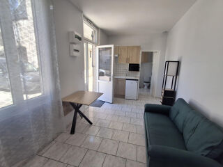  Appartement à louer 2 pièces 25 m²