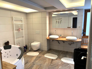  Maison � vendre 10 pi�ces 232 m�