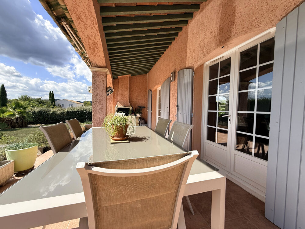Vente Maison Bagnols-en-Forêt   Deux villas sur un terrain arboré de 2 598 m2 avec piscine et double garage Bagnols en foret