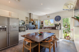  Maison � vendre 8 pi�ces 249 m�