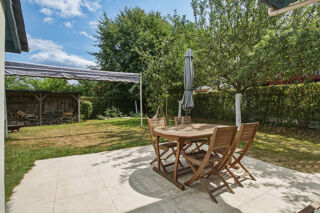 Vente Maison HONFLEUR   MAISON FAMILIALE - 104 m2 - 4 CHAMBRES AVEC VIE DE PLAIN-PIED - GARAGE  ET PARKING - JARDIN CLOS 45 Honfleur