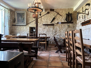  Propri�t�/ch�teau � vendre 13 pi�ces 450 m�