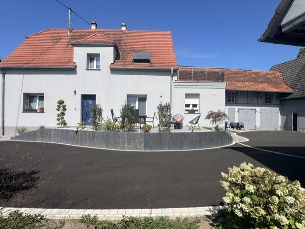 Vente Maison Belle maison rénovée spacieuse avec dépendances et terrain à Salmbach Salmbach