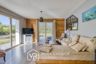 Maison 6 pièces 122 m² · à Montracol · 122 m² · 349 000 €