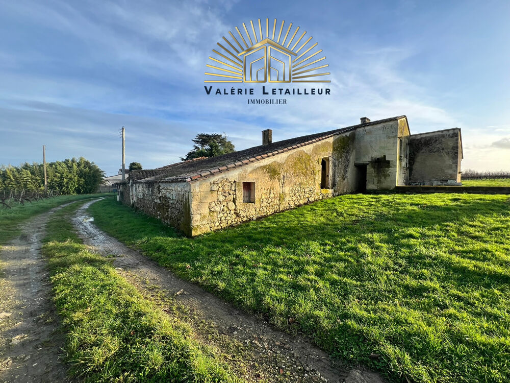 Vente Maison Maison 420 m2 à rénover sur une parcelle de 1854m2 avec vue campagne St quentin de baron