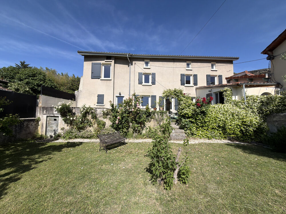 Maison sur 3 niveaux + garage