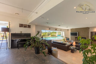  Maison  vendre 8 pices 249 m