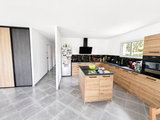  Maison � vendre 6 pi�ces 140 m�