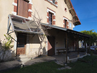  Maison  vendre 7 pices 145 m