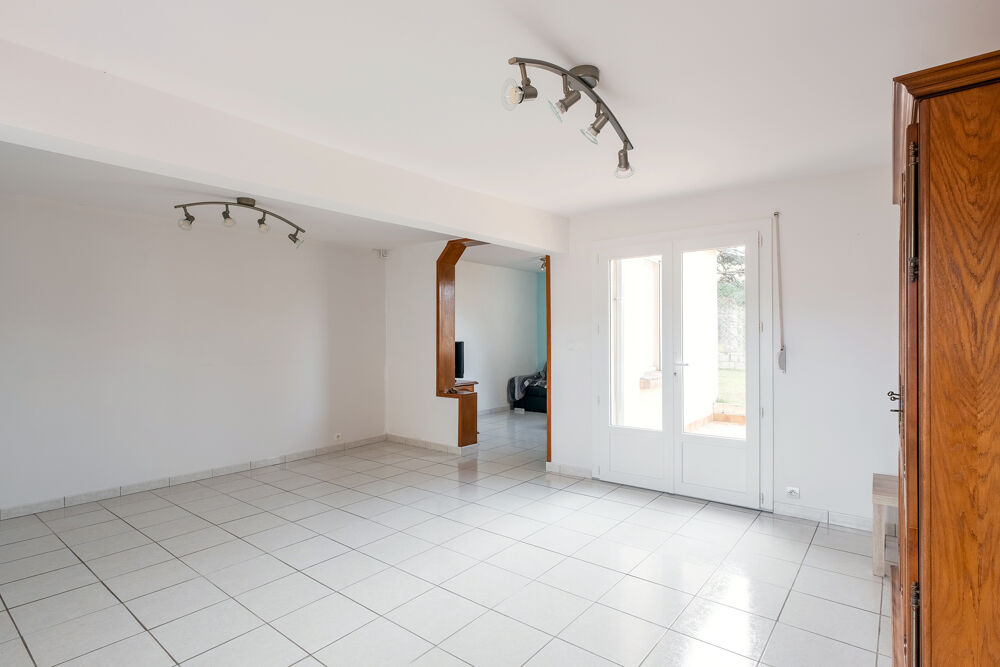 DURY-METROPOLE SUD AMIENS-MAISON AVEC GARAGE ET JARDIN