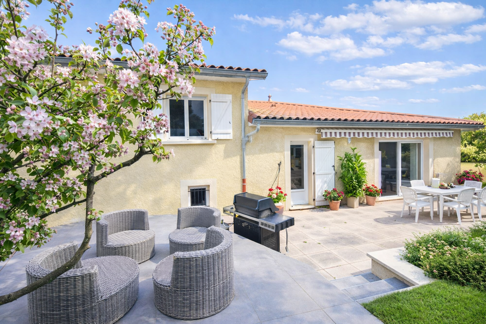 MAISON FAMILIALE QUARTIER RESIDENTIEL