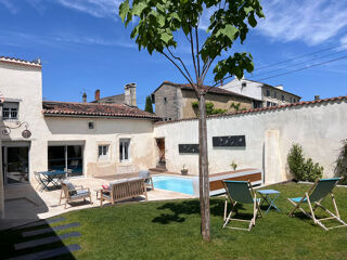  Maison à vendre 6 pièces 215 m²