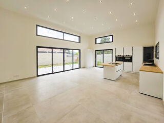  Maison � vendre 5 pi�ces 140 m�