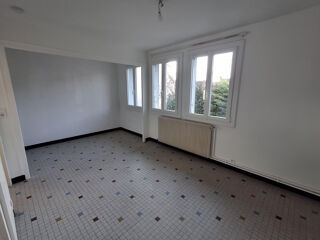  Appartement à louer 1 pièce 27 m²