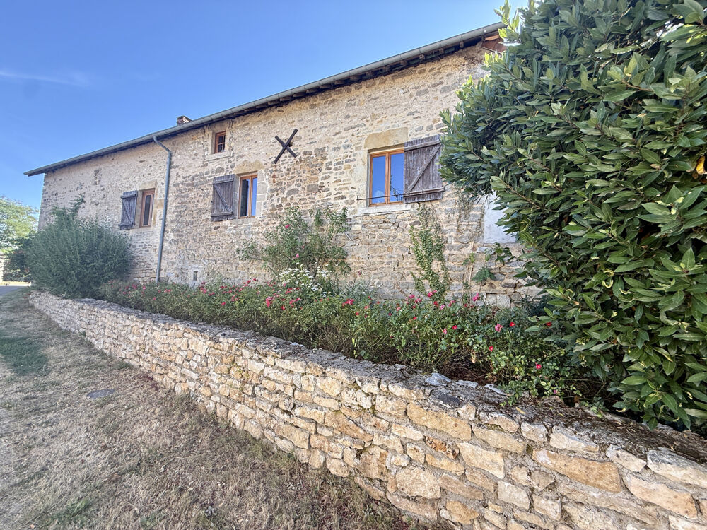 Maison familiale avec maison d'amis et piscine