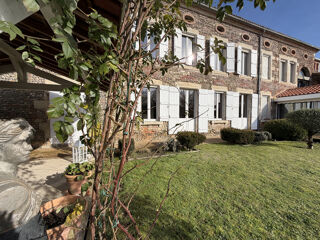  Maison � vendre 8 pi�ces 330 m�