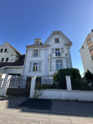  Maison � vendre 8 pi�ces 190 m�