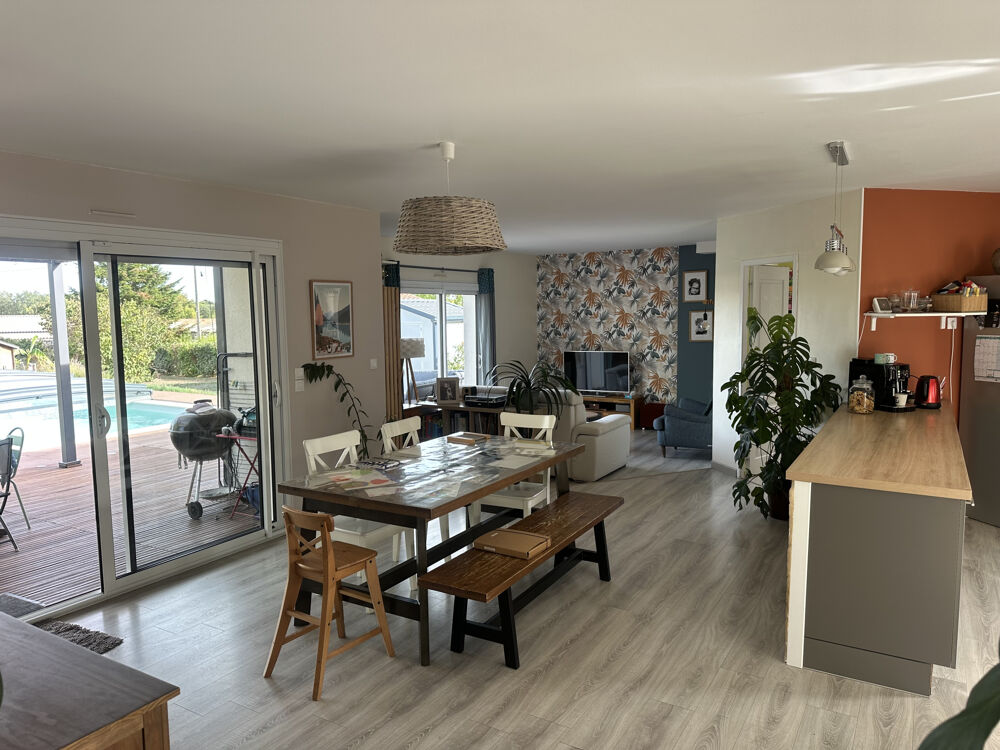 Vente Maison Cognac: Quartier l'Echassier maison de plain-pied,4 chambres, piscine. Cognac