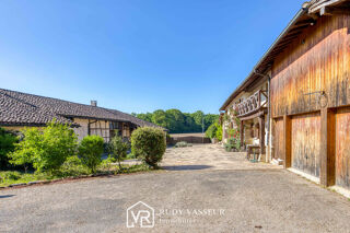  Propriété/château à vendre 12 pièces 465 m²