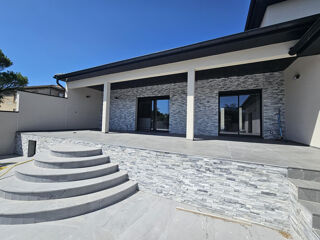  Maison � vendre 8 pi�ces 250 m�