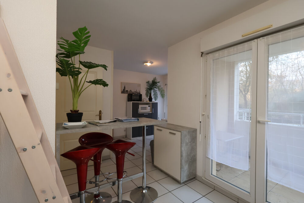 LAXOU , Au Calme Bel appartement F1 entièrement meublé de 27 m2 avec Terrasses et box de stationnement