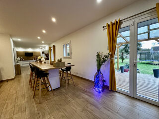  Maison � vendre 7 pi�ces 169 m�