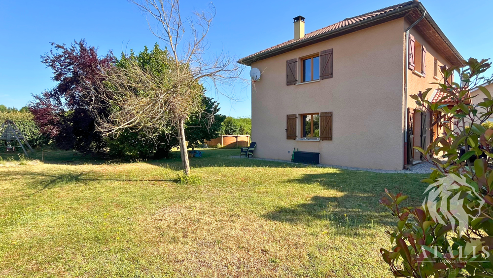 MAISON INDÉPENDANTE 5 CHAMBRES TERRAIN 1000 M2 AVEC PISCINE 138m2