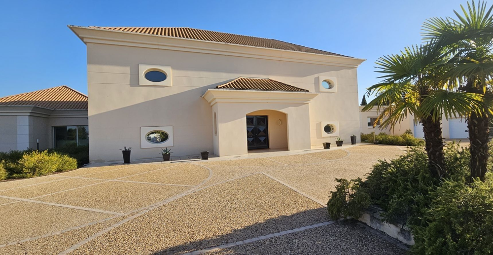 � vendre  Propri�t�/ch�teau Ussac (19270)