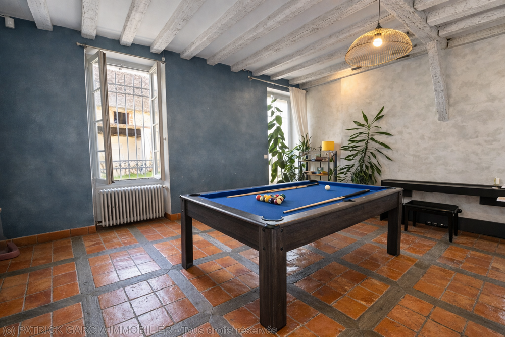 Demeure de caractère avec piscine chauffée, jacuzzi et sauna proche Auxerre