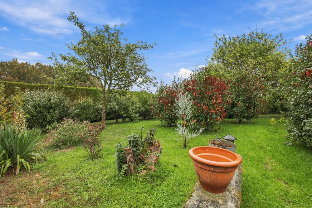 Vente Maison AUX PORTES DE CAEN ET MONDEVILLE   MAISON de 121 m2 - 3 chambres - Sous sol complet - Grenier aménageable - Te Frenouville