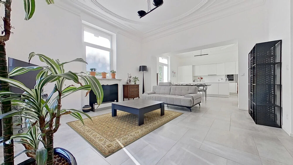 Longwy - Mont-Saint-Martin, Villa d'exception de plus de 400 m2 habitables sur 37 ares de terrain - piscine ch