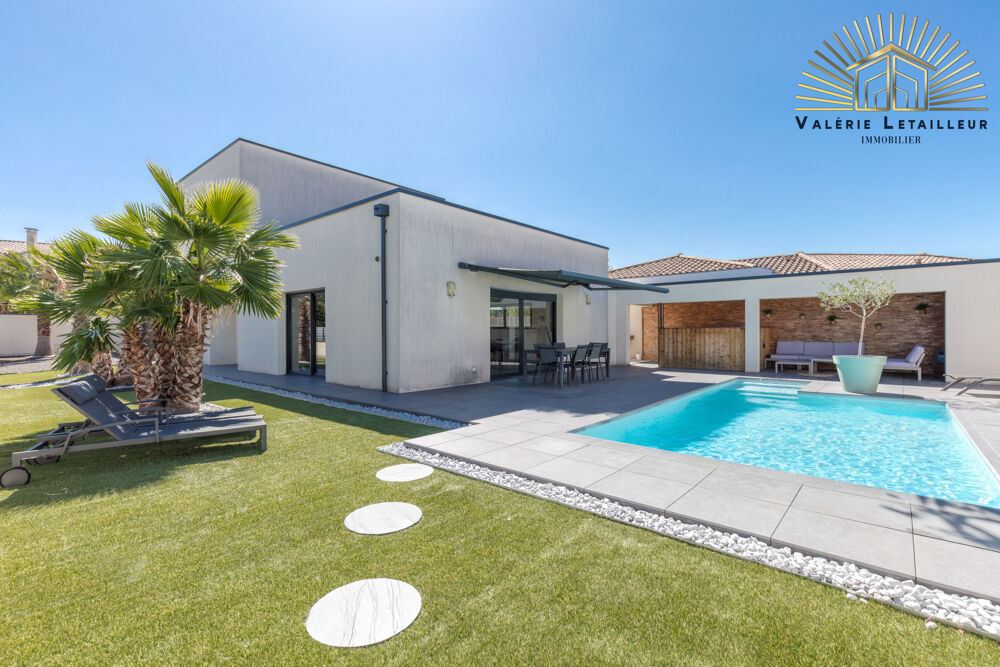 Villa contemporaine 4 chambres avec piscine : le confort du tout à pied