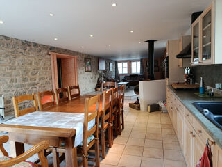  Maison � vendre 4 pi�ces 213 m�