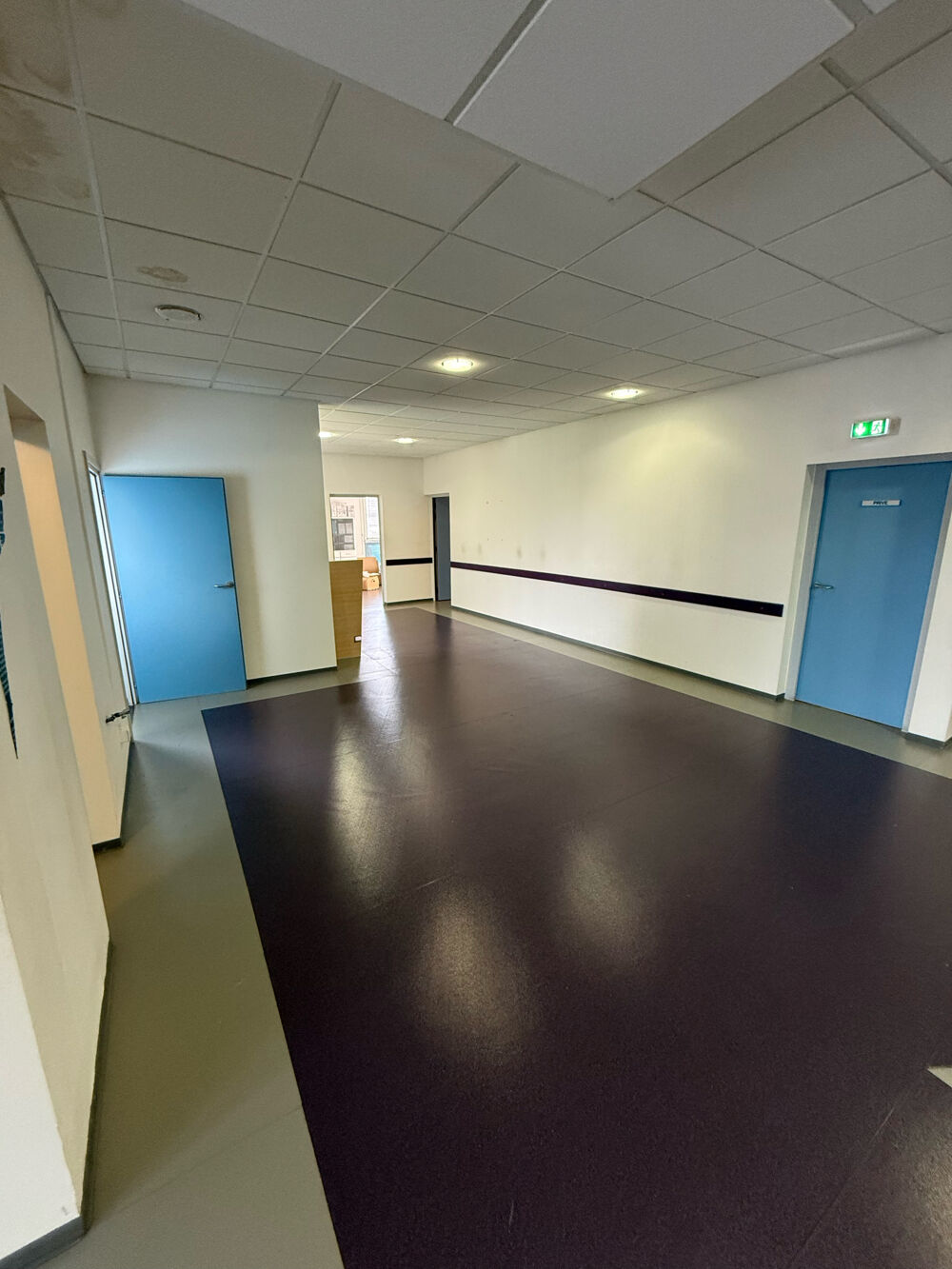 Vente Maison ANCIENNE MAISON MÉDICALE   364 m2   TERRAIN 1 651 m2   CRÉHANGE Crehange