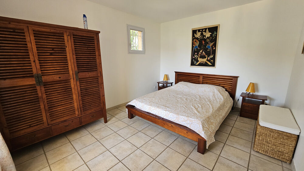 à vendre  Maison Bagnols-en-Forêt (83600)