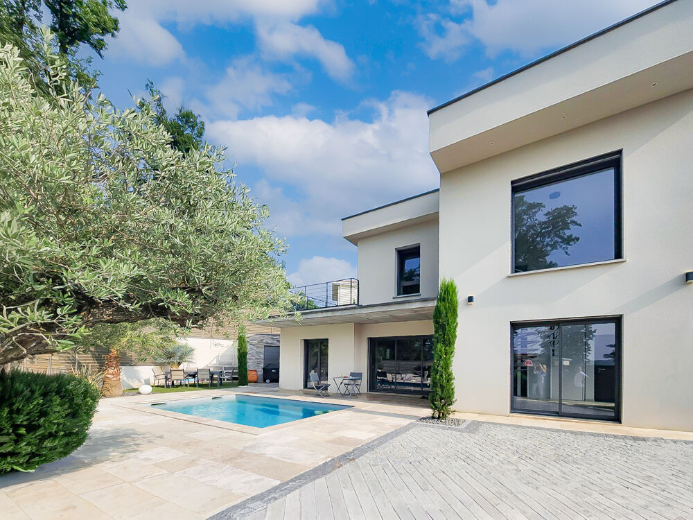 MAISON CONTEMPORAINE EN EXCLUSIVITE